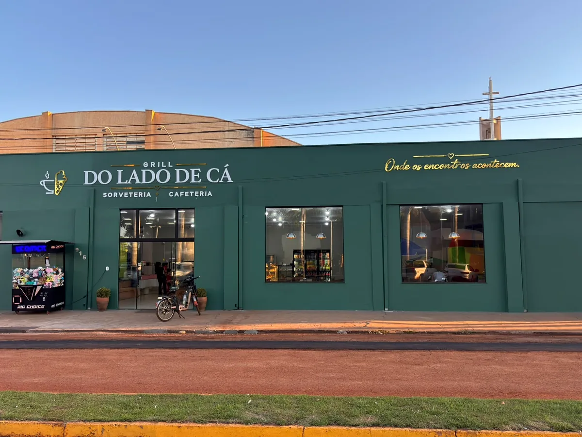 Fachada Do Lado de Cá